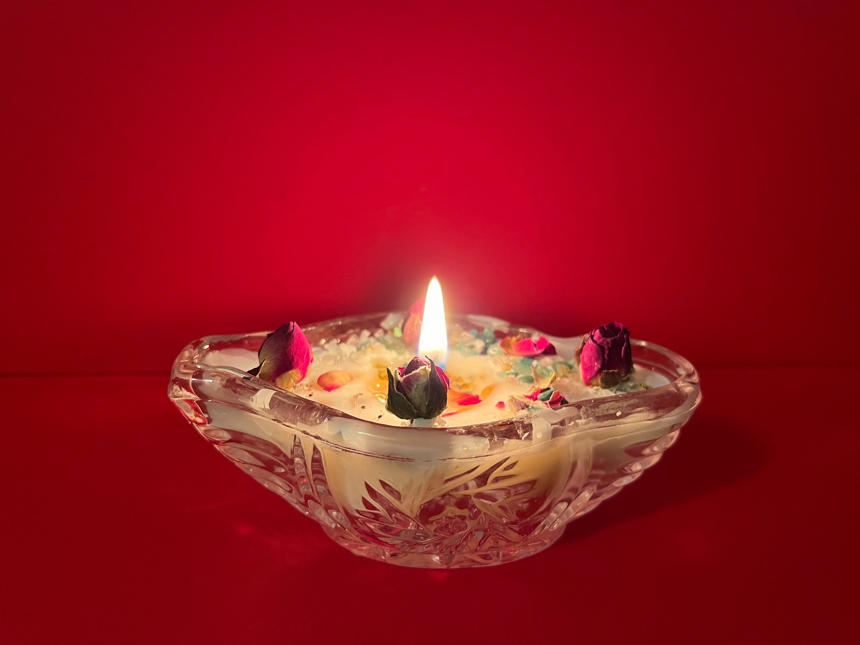Phantom Quartz Swan Candle, photo 2 of 3