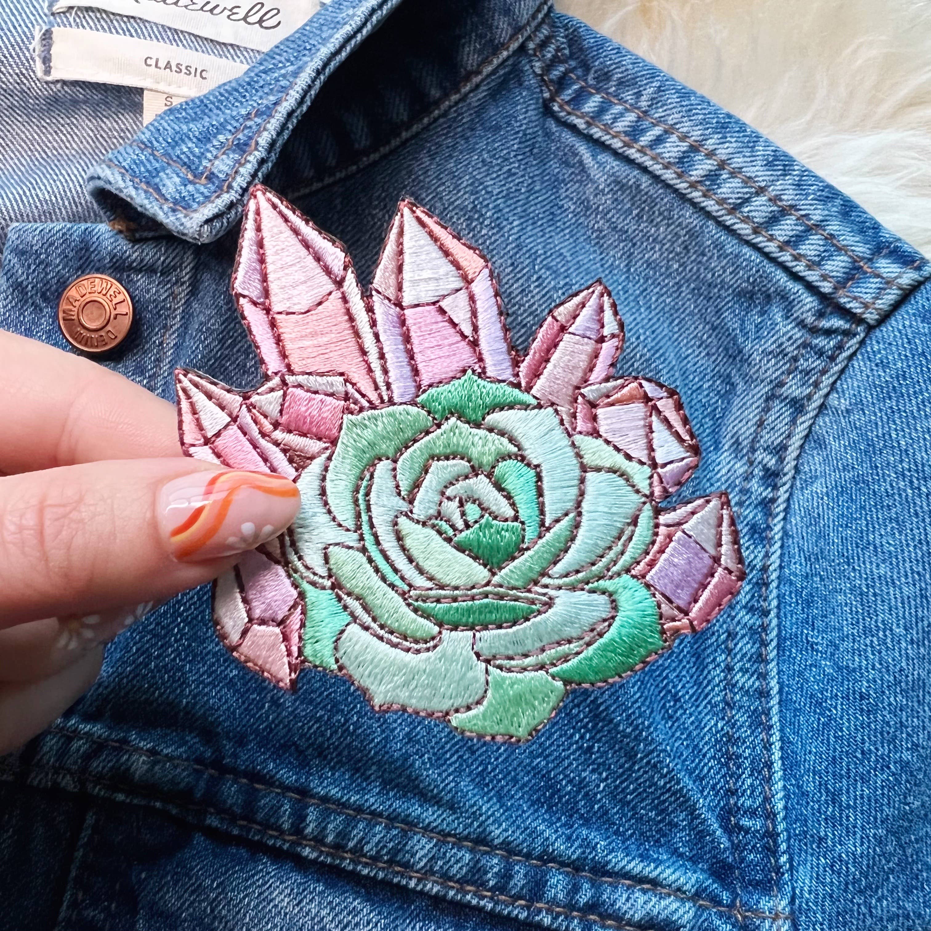 Crystal & Succulent Patch, photo 2 of 5